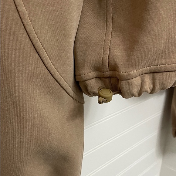 lululemon athletica Tan Half-Zip Sweatshirt - Picture 6 of 9